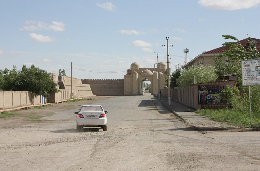  Dishan Kala Khiva: Guide to the Outer City